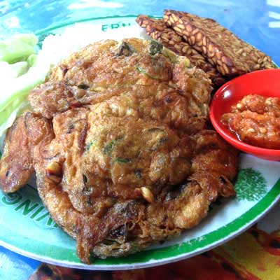 Nasi Tempe Telur Warung Makan Sekar Gambar 4