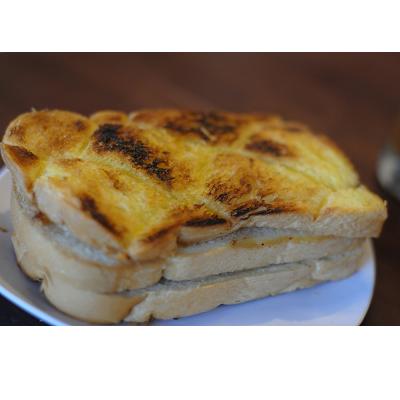 Roti Bakar Corned Beef Beverly Hills Varian Roti Gandum Gambar 3